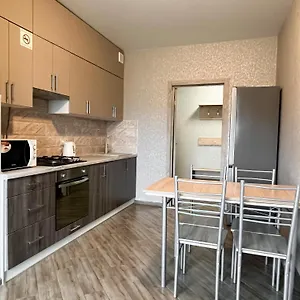 https://093-apartments-in-novom-complexe-riadom-s-kolzevoi.hotels-of-kiev.com
