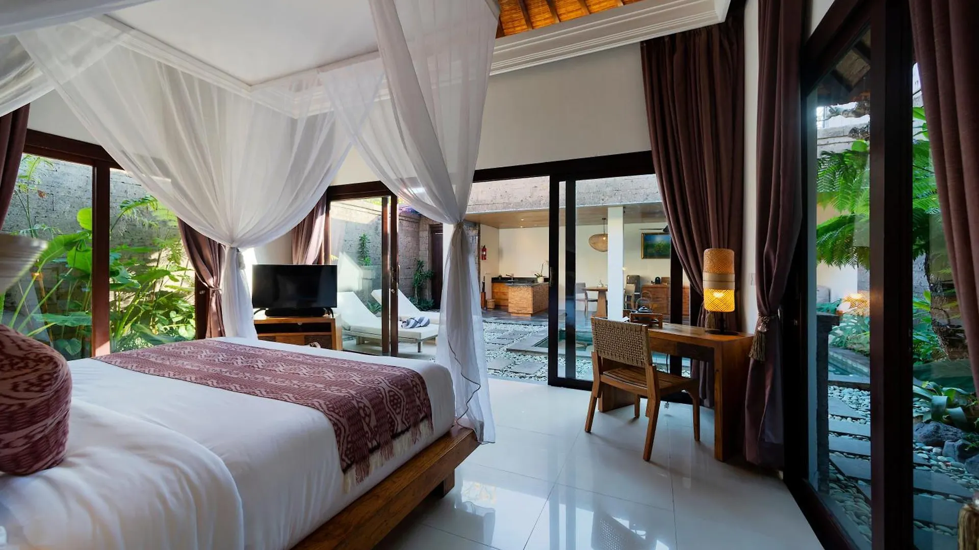 Adepa Resort Kerobokan  Villa Kerobokan (Bali)